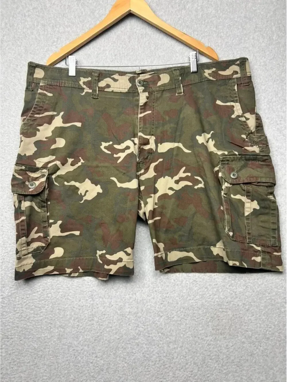 Vintage Y2K Foundry Camo Cargo Shorts Mens Size 46 Green 8